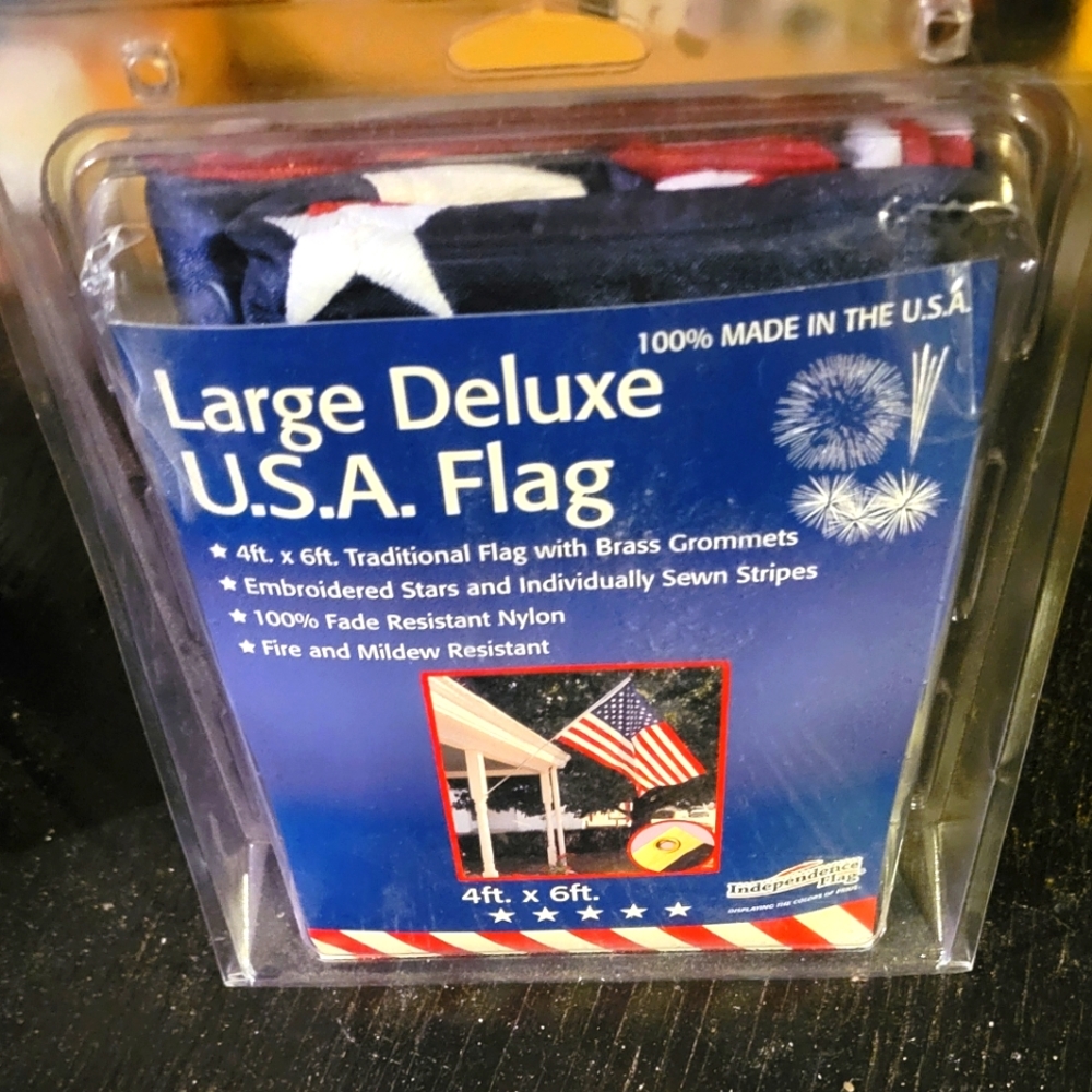 Large Deluxe USA Flag